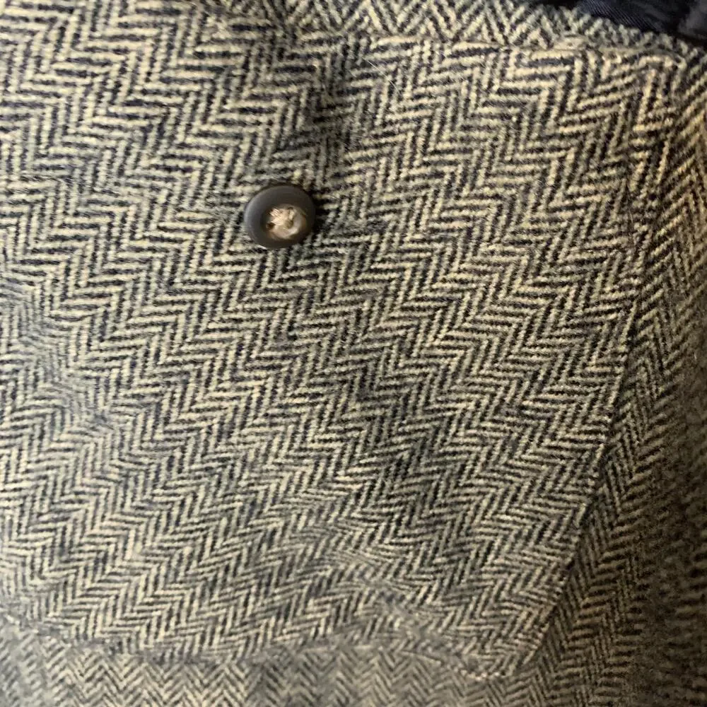 Vintage Van Heusen  Herringbone Shacket Sz 15 1/2